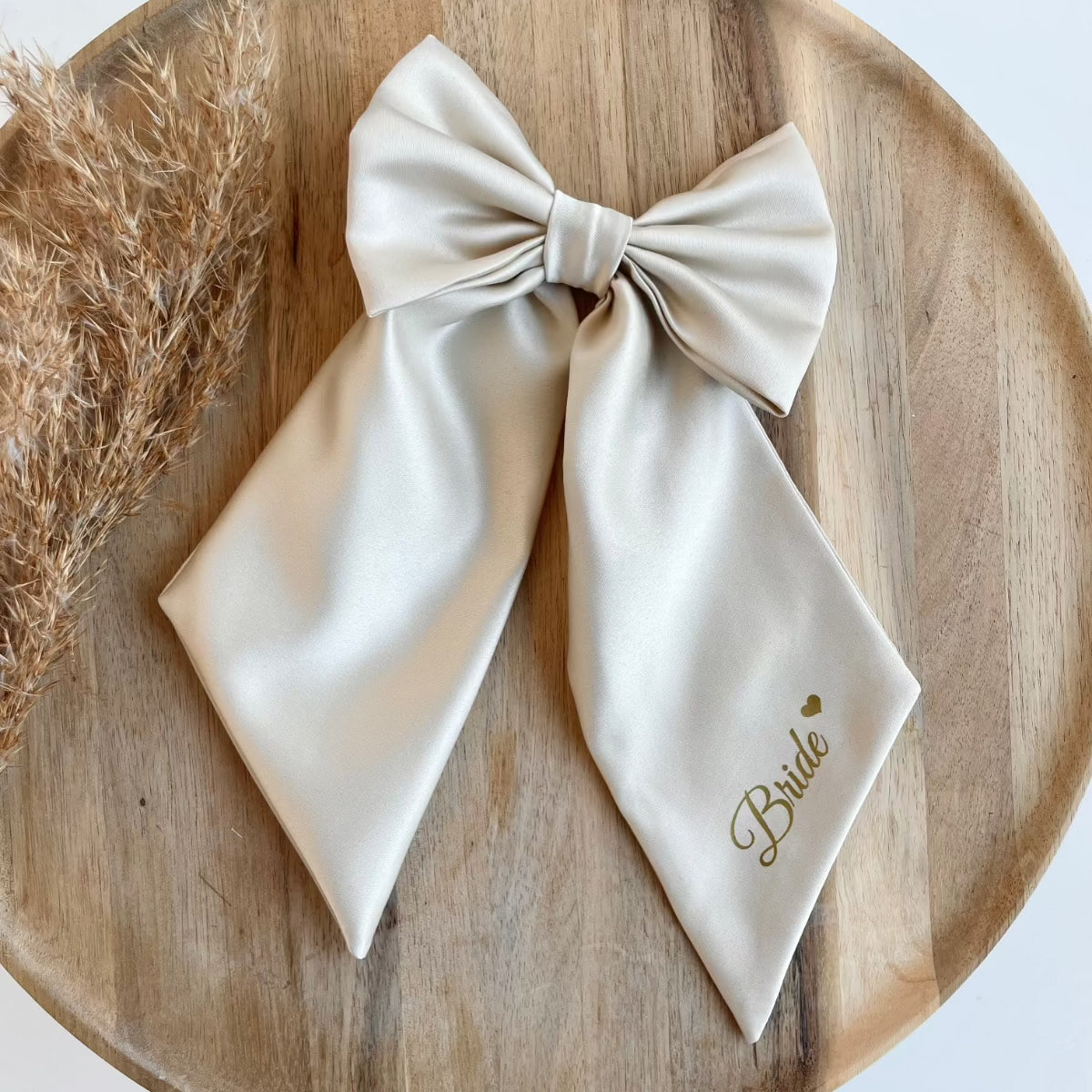 hair bow for the bride | champagne