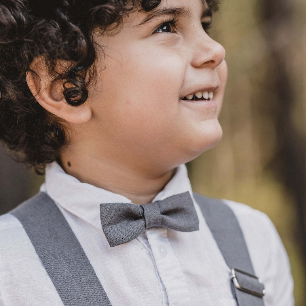 Linen bow tie Max for children