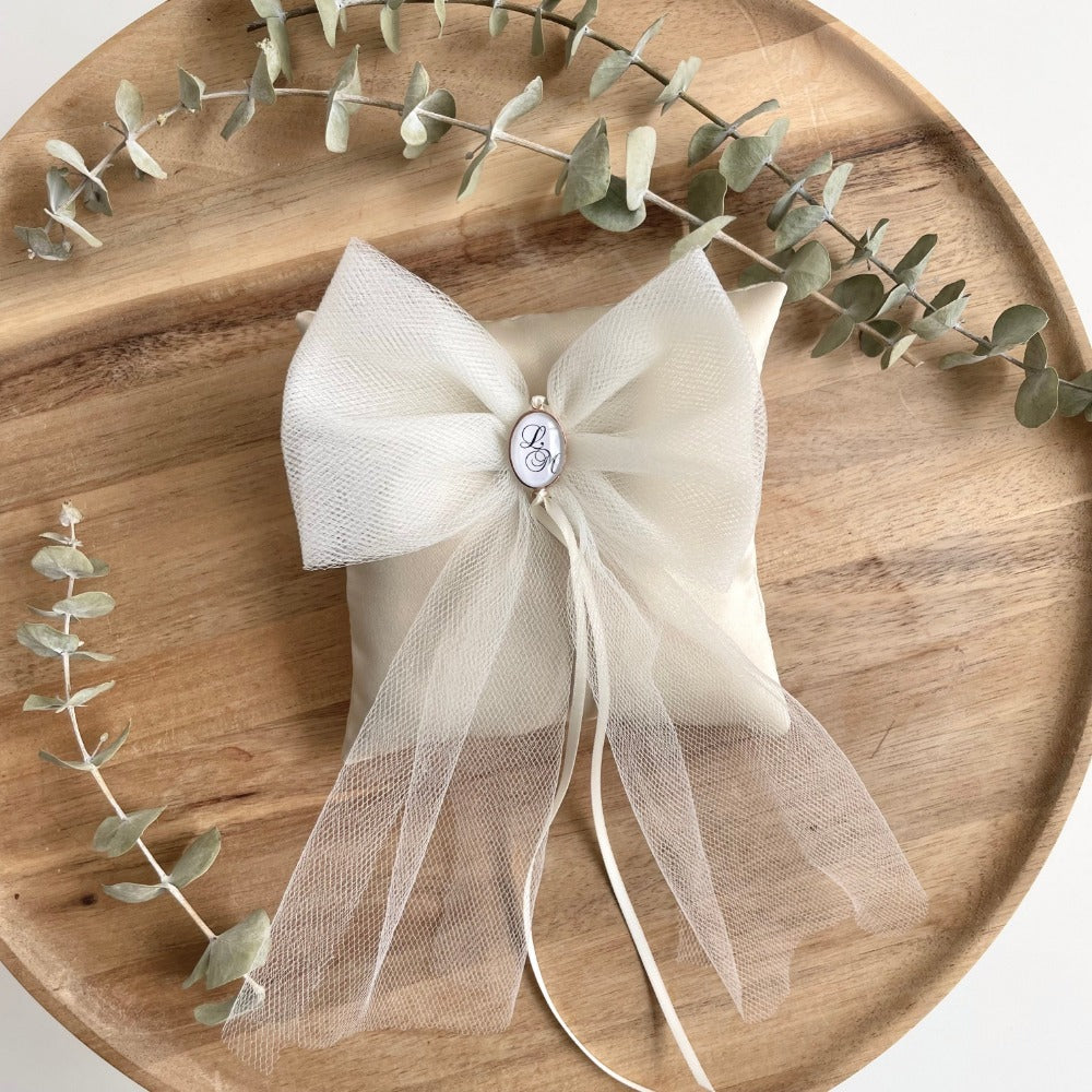 Ring pillow Grace | tulle bow | personalized