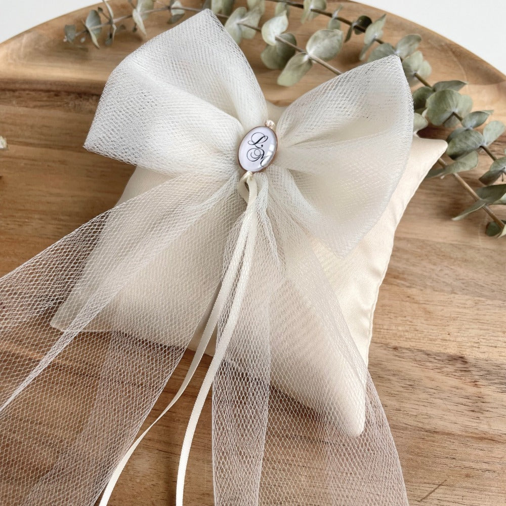 Ring pillow Grace | tulle bow | personalized