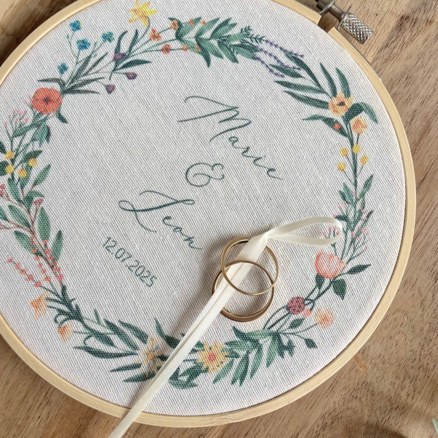 ring pillow embroidery frame | wildflower wreath