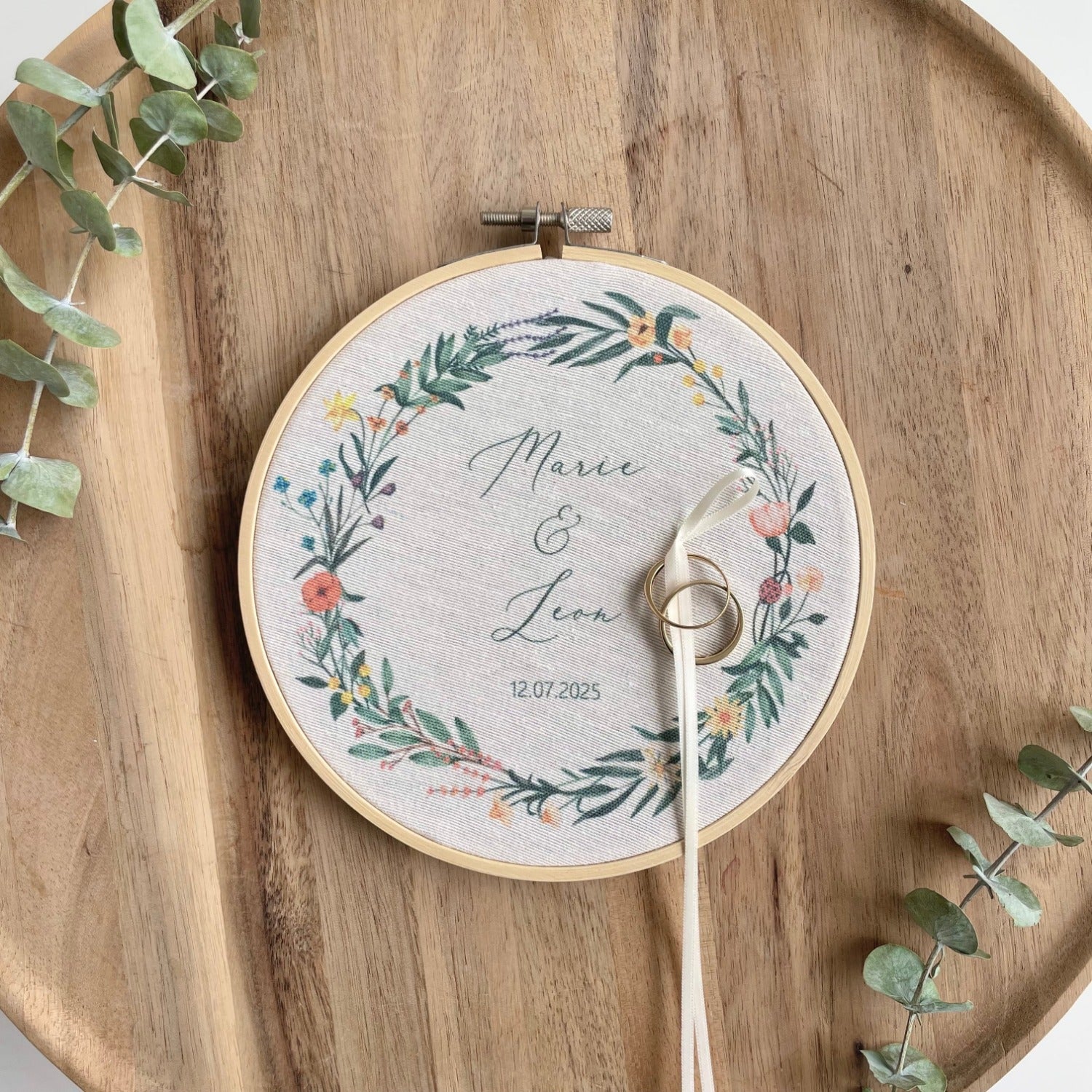 ring pillow embroidery frame | wildflower wreath