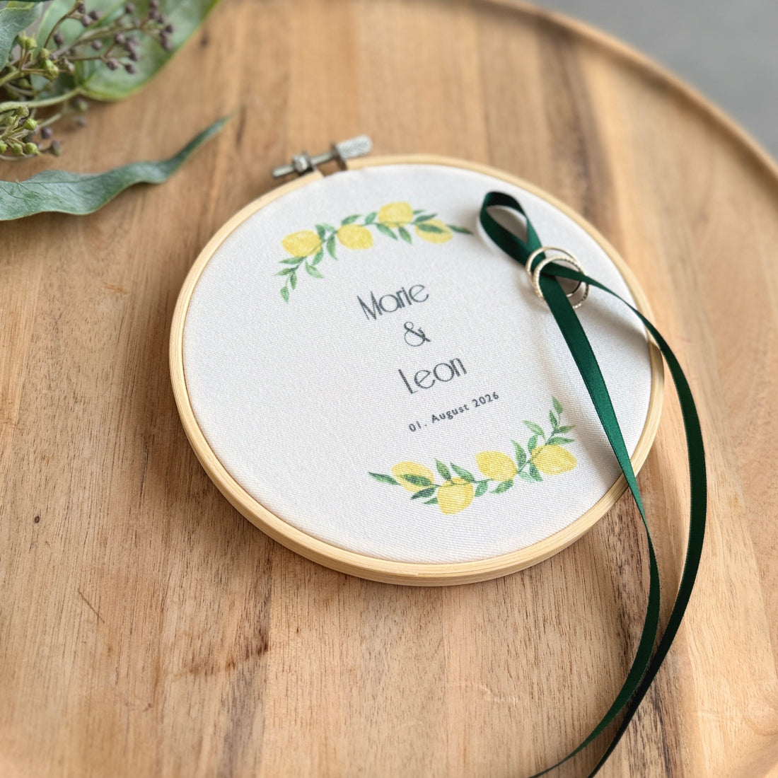 Ringkissen Stickrahmen Zitronen Design zur Hochzeit