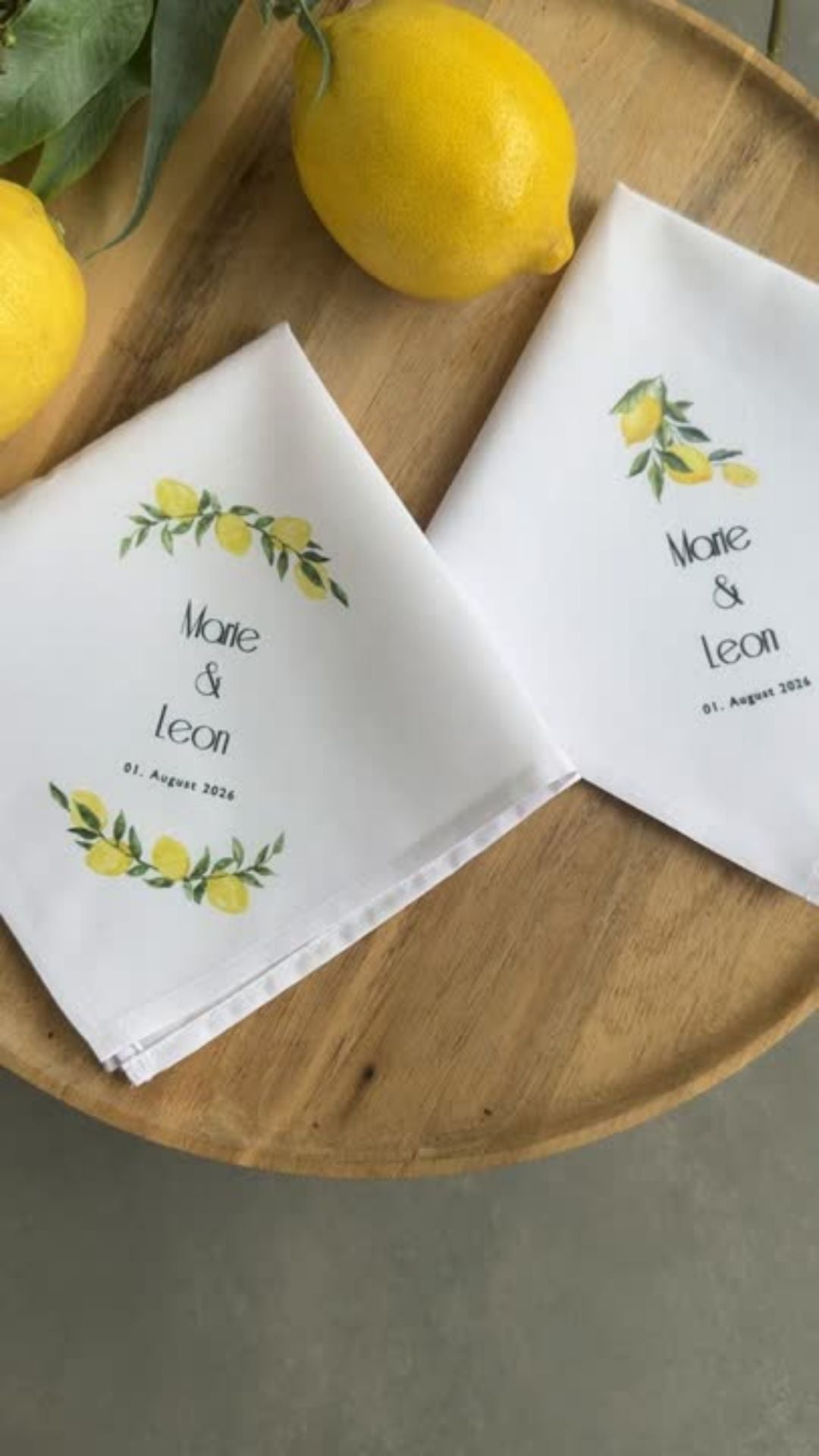 Personalisierte Taschentücher für Freudentränen im Zitronen-Design zur Hochzeit, bedruckt mit Namen und Datum – Nadelspitze