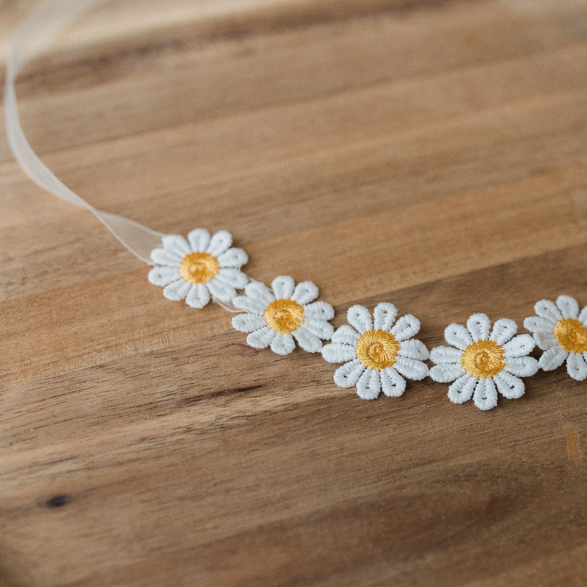 Blumenkind armband gänseblümchen